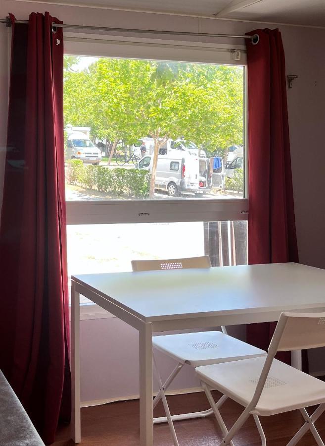 Bungalows Zaragoza Camping Kültér fotó